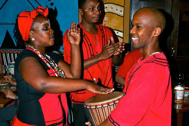 AUTHENTIC AFRICAN EXPERIENCES IN CAPE TOWN