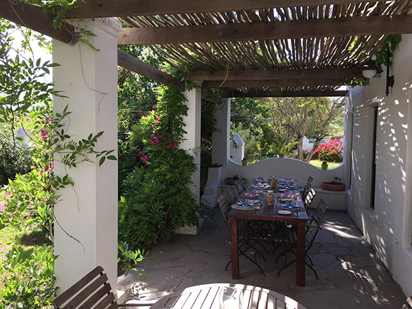 jacaranda-wine-estate-porch