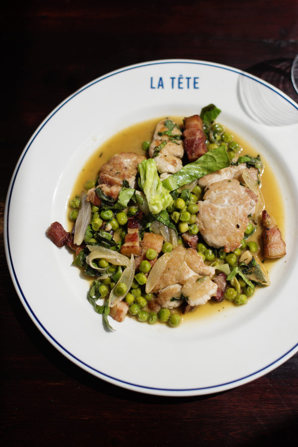 Sweetbreads with peas