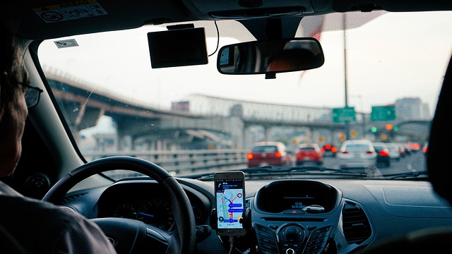 City warns drivers not to use their cellphones or face confiscation