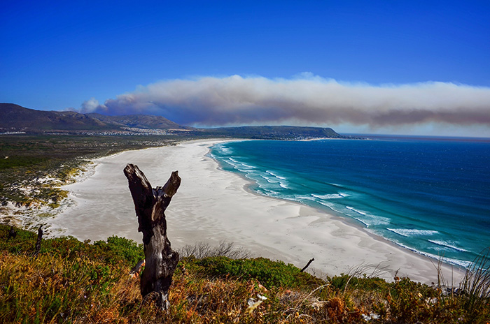 Fire breaks out at Cape Point