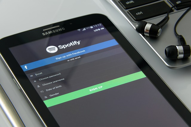 Spotify goes live in SA