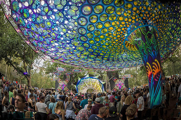 WIN: Two tickets to the Vortex Festival (closed)
