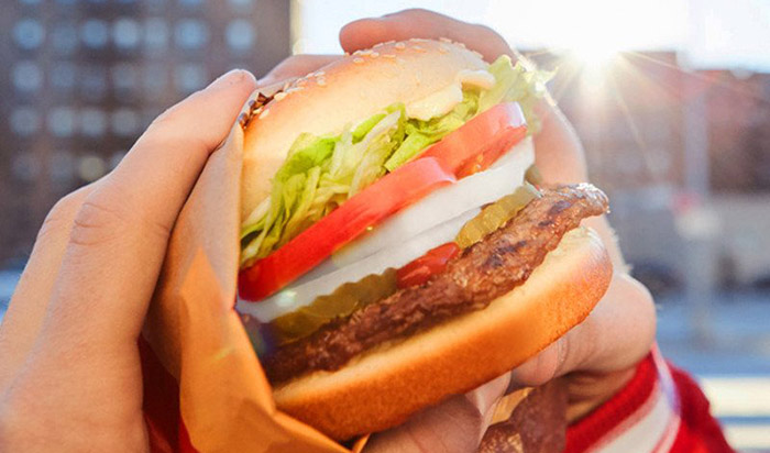 Burger King offers 5 000 free burgers