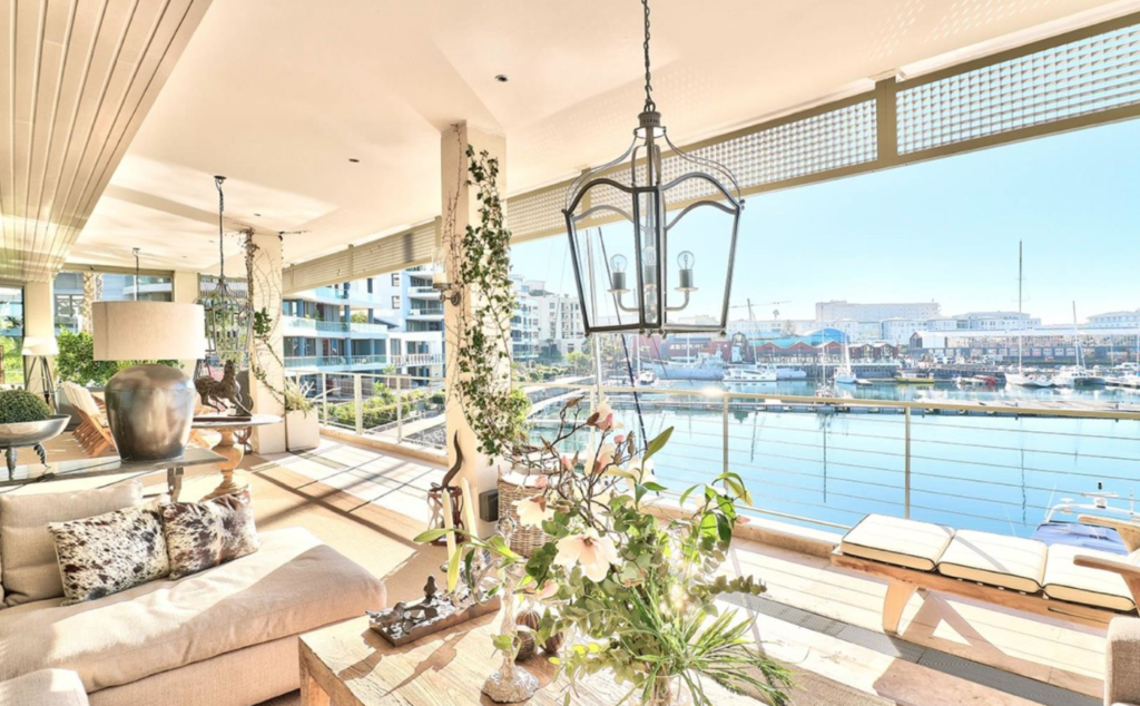 Cape Town takes 4 places in top apartments in SA
