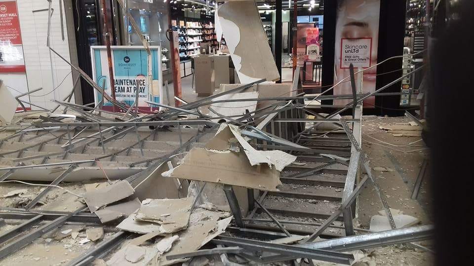 Pictures: Somerset Mall roof collapses