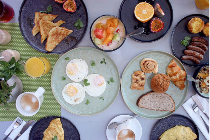 WIN: Brunch for 2 at Radisson Blu Hotel Waterfront (closed)