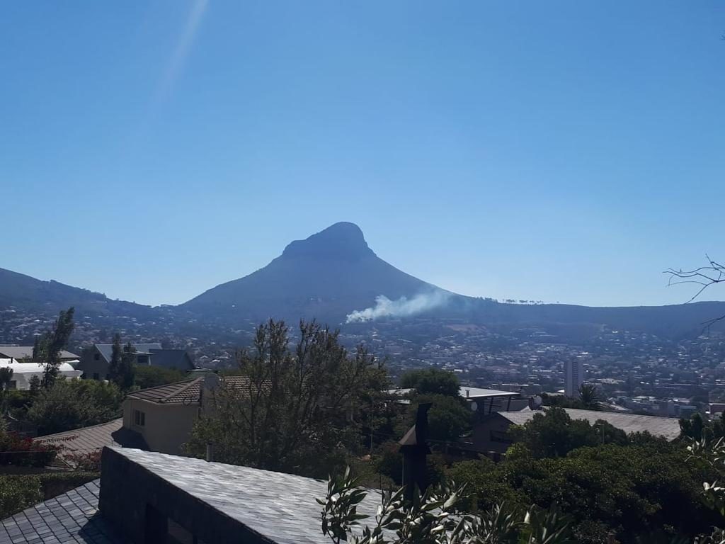 Fire spreads on Signal Hill