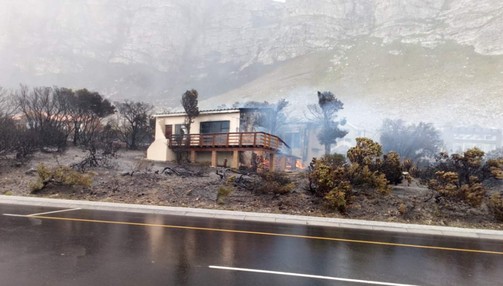 R80-million spent putting out Western Cape fires