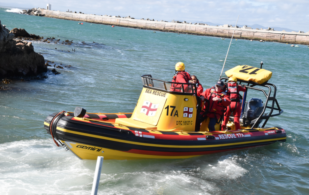 Body of missing man discovered near Hermanus harbour