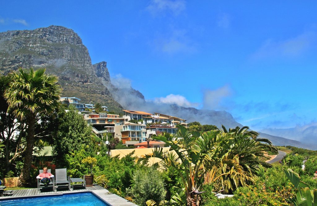 Activists given deadline to leave Camps Bay mansion