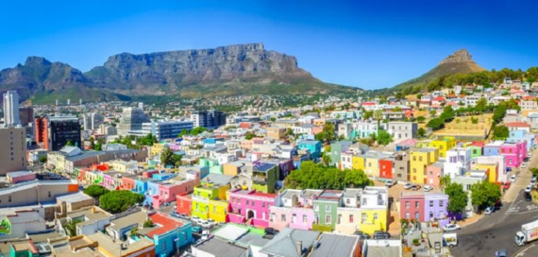 Bo-Kaap residents march to home of man accused of sexually abusing granddaughter