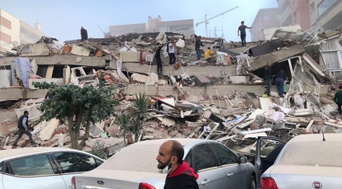 7.0-magnitude earthquake collapses buildings in Turkey