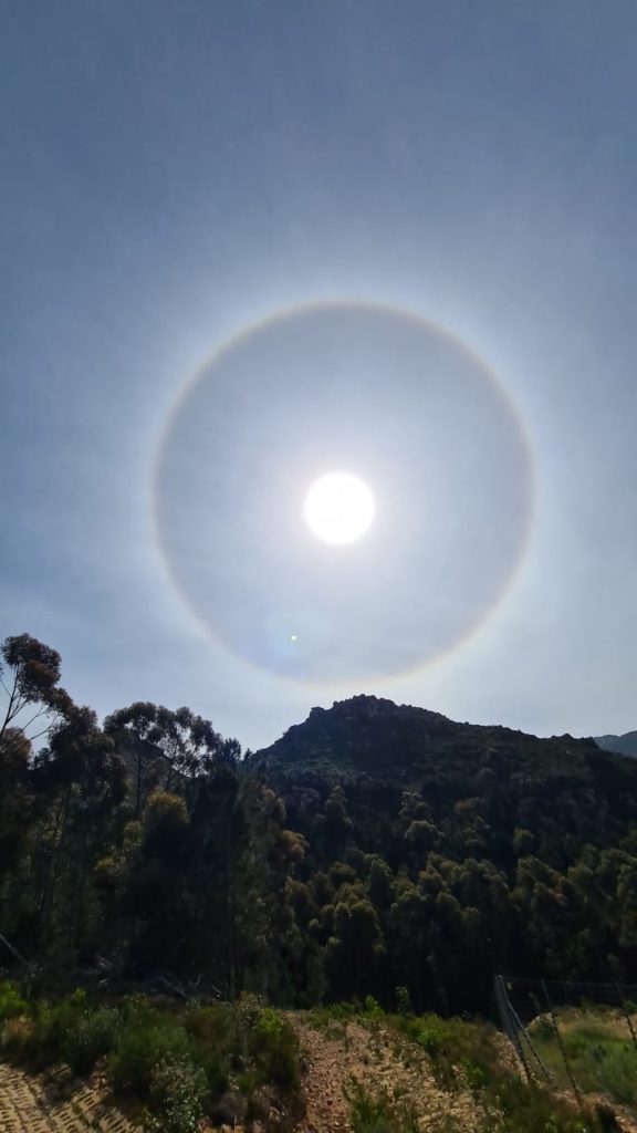 Halo illuminates Cape Town's sky