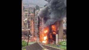 Massive explosion at Engen's oil refinery
