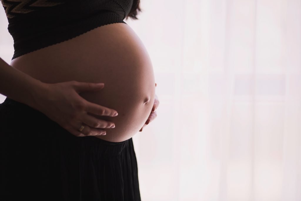 Study finds microplastics in placentas of new mothers