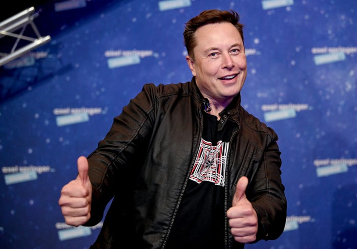 Multi-billionaire Elon Musk lives in a prefabricated house that costs R700 000