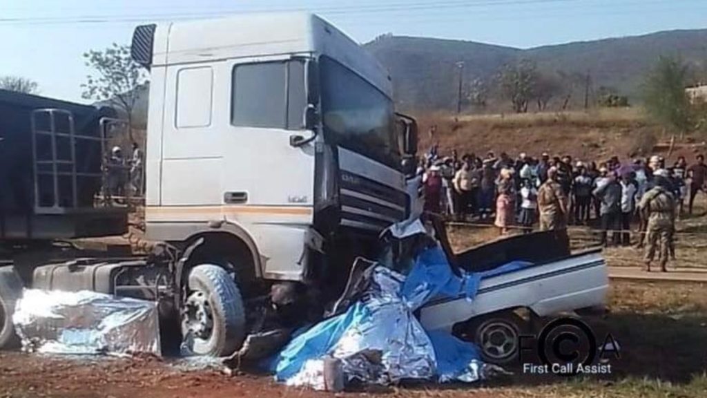 Reckless truck driver kills 21 in ruthless overtake