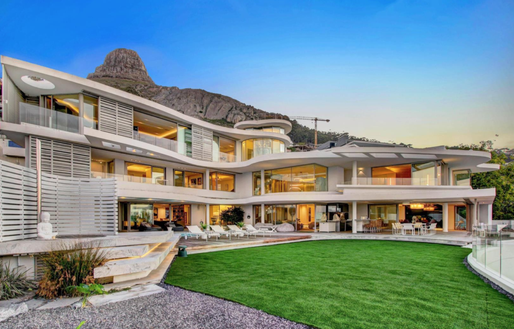 luxury fresnaye property Cape Town