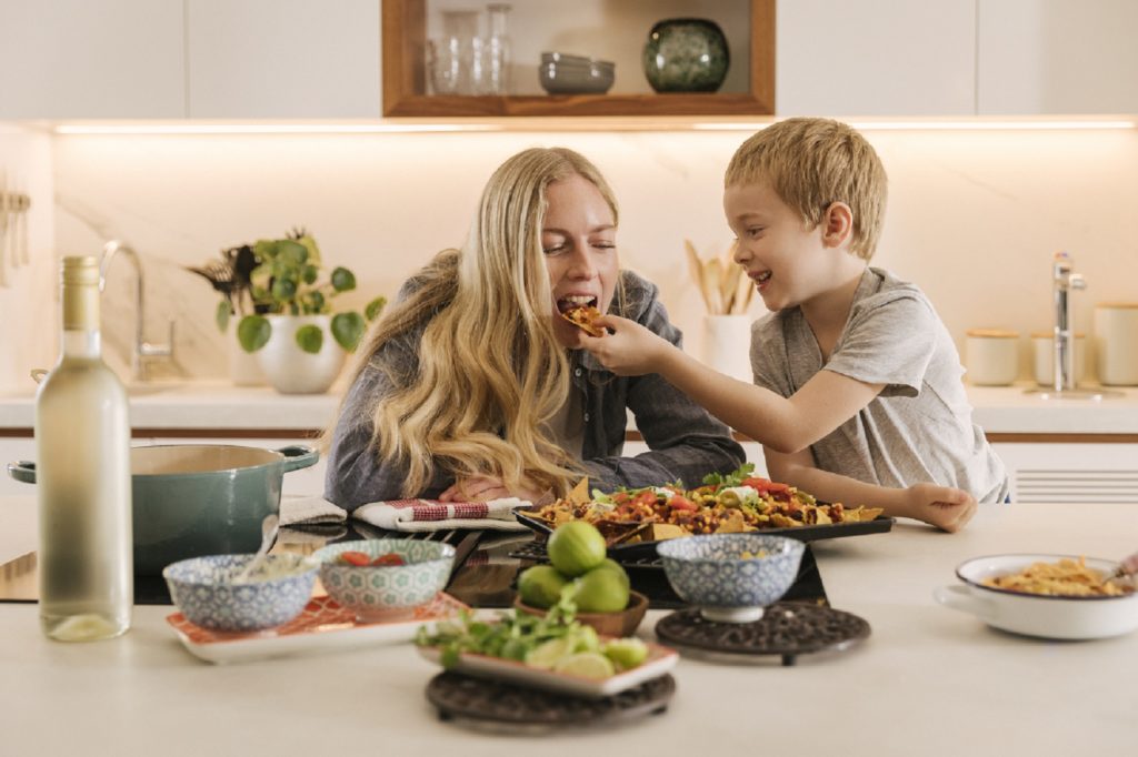 10 tips for parents of fussy eaters