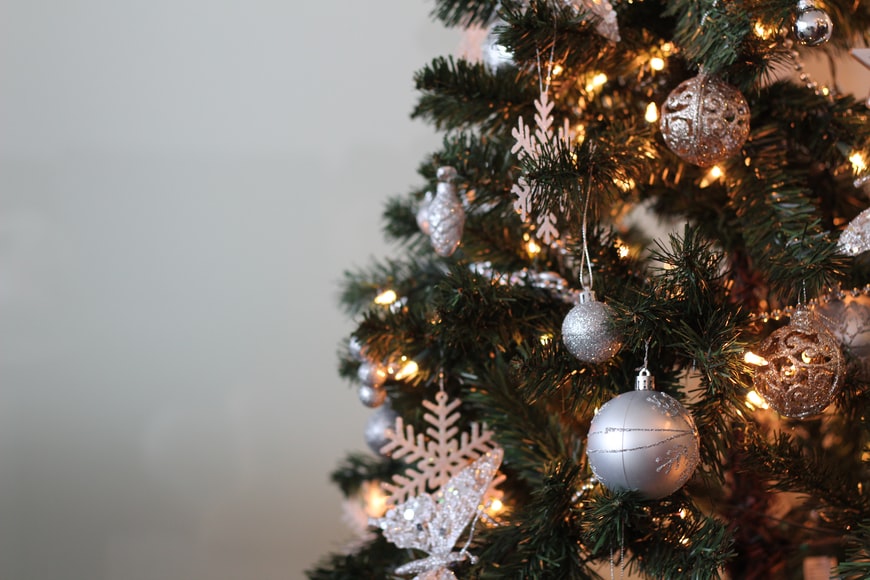 When should you take down the Christmas tree?