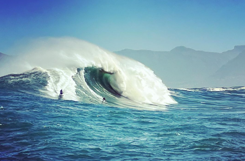 Large swells and soaring temperatures for Cape Town