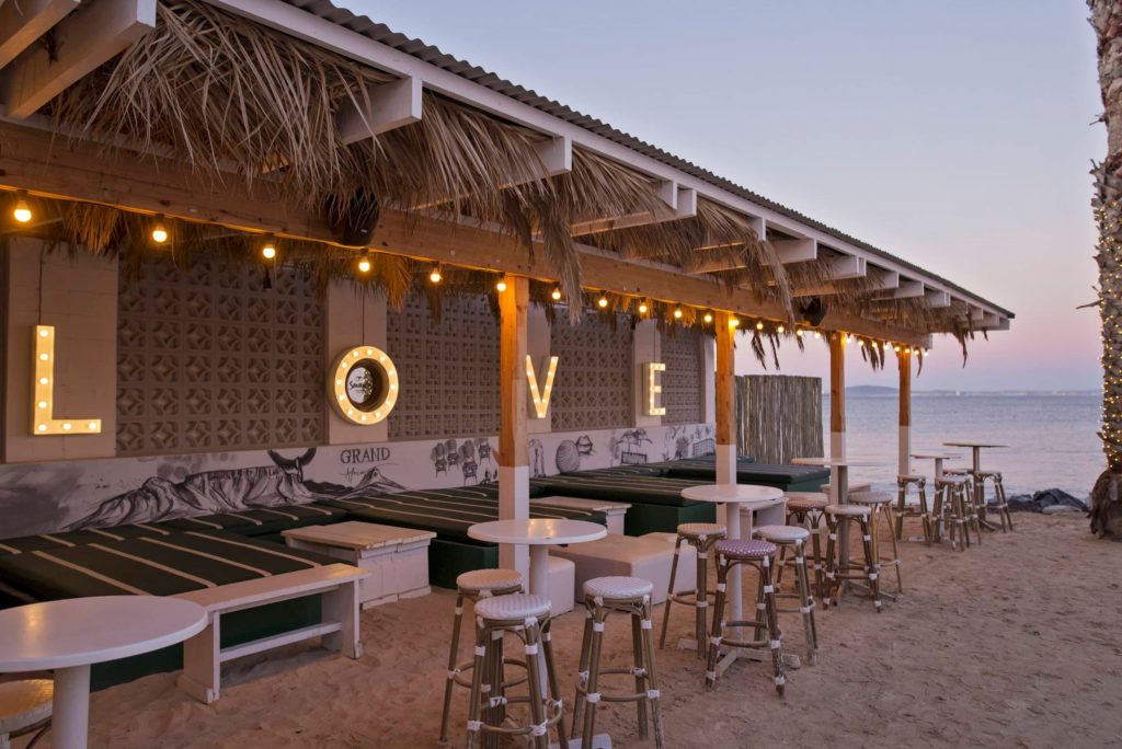 5 Beach bars to visit on a scorching hot day in Cape Town