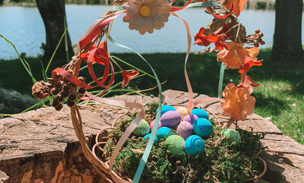 "Egg-citing" activities at Rhebokskloof Wine Estate this Easter