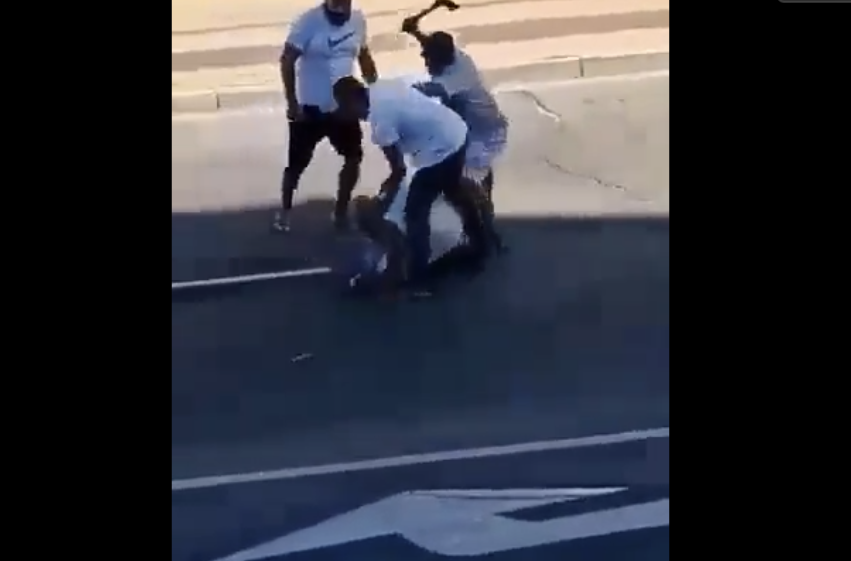 Video footage has surfaced of a man getting beaten up on Voortrekker Road, Parow