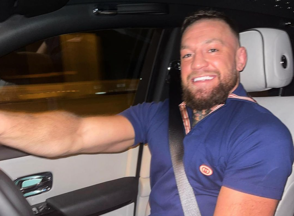 Should Connor McGregor trade UFC fighting to be a SA taxi driver?
