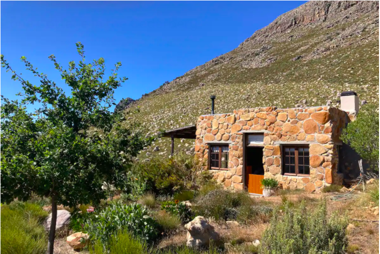 Travel back in time with this stone cottage in the Cederberg mountains