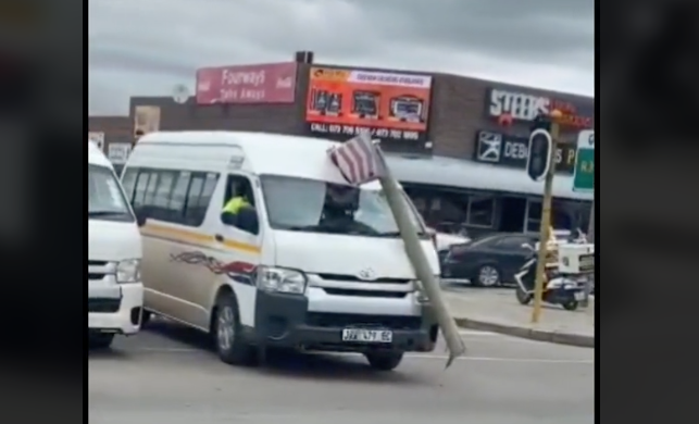VIDEO: This taxi is the definition of "Just Gotta Keep it Moving"