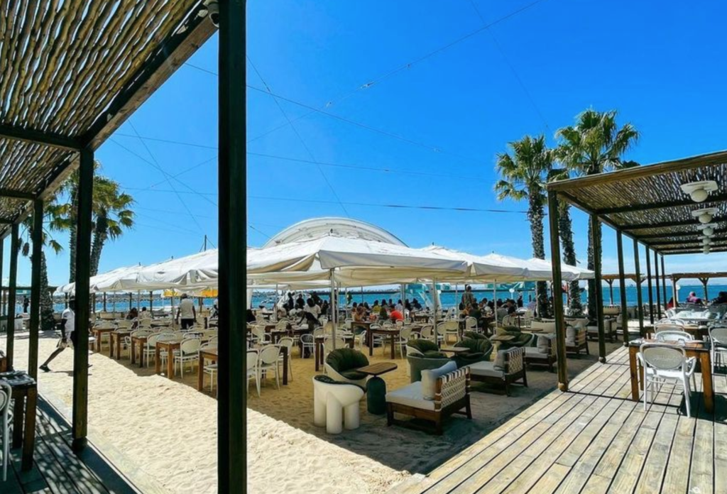 Bubbles and brunch at Cabo Beach Club to delight your Saturday