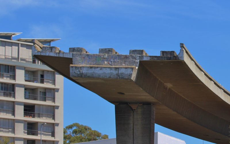 Incomplete Foreshore freeway could take 9 years to be completed