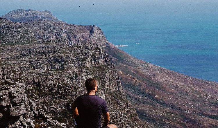 135 hikers climb Table Mountain and raise R850 000 for charity