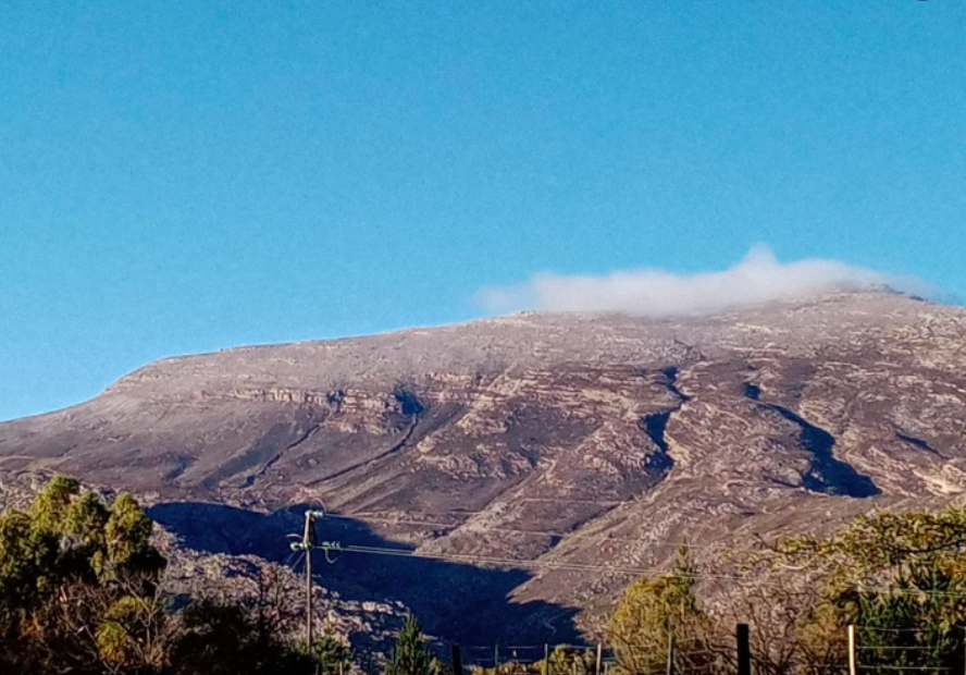 “The very first dusting of snow on Matroosberg" is here!