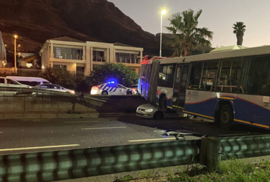 Nelson Mandela Boulevard struck by MiCiti Bus crash