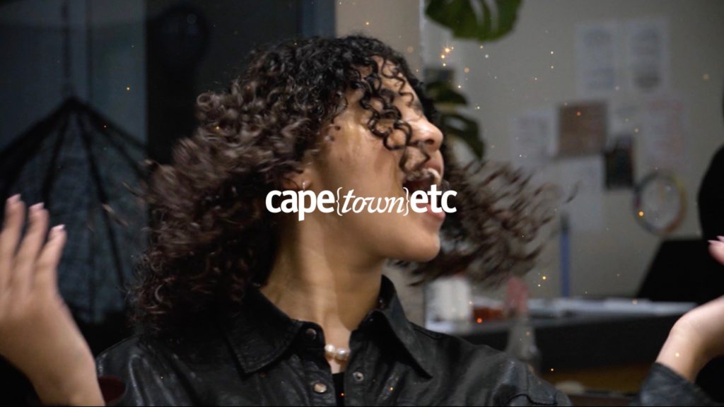 Watch: Celebrating curls on Kloof Street – this is Excentric