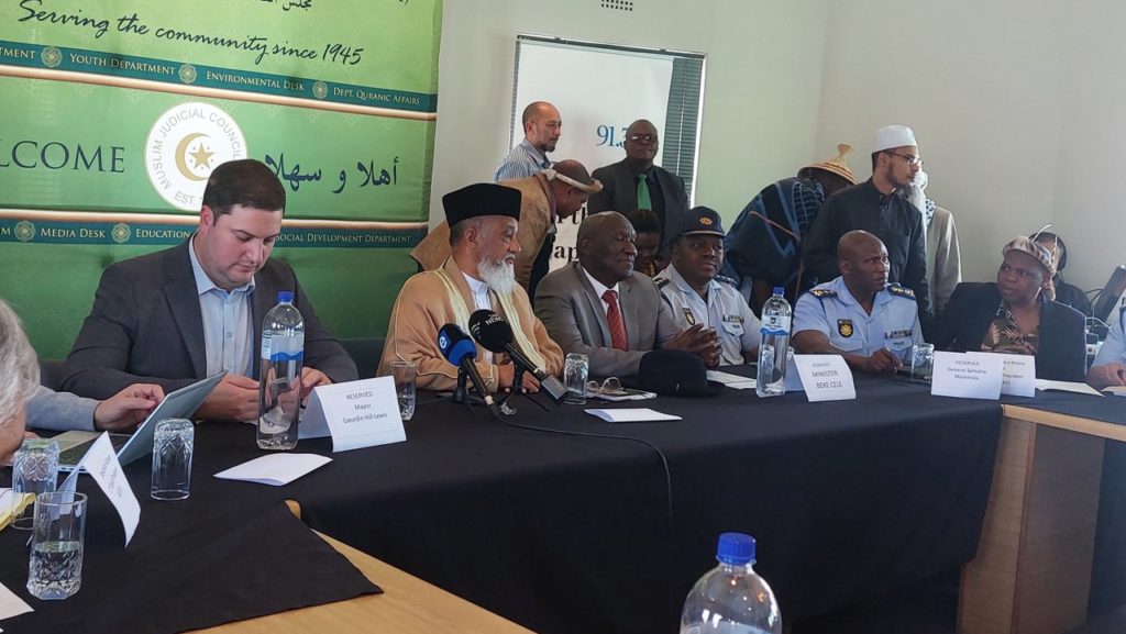 Interfaith leaders work with police to solve 32 kidnappings in Cape Town