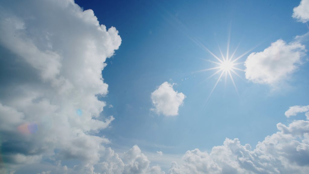 Clouds give way to a hot Summer sun – Monday weather forecast