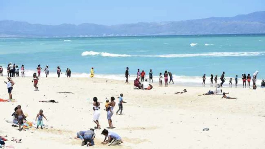 17-year-old boy missing after swimming at Monwabisi beach