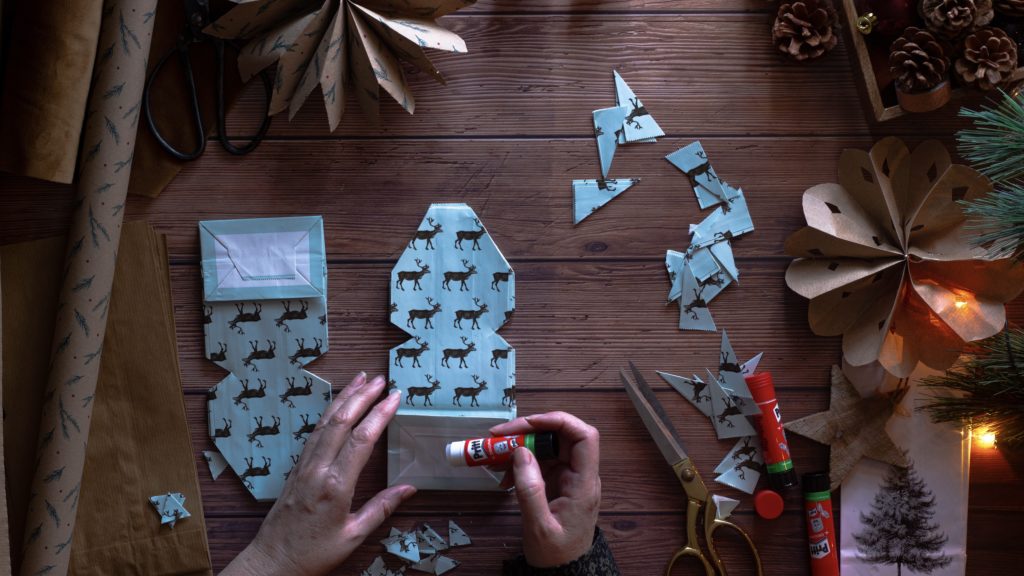 5 fun ideas for making Christmas decorations at home