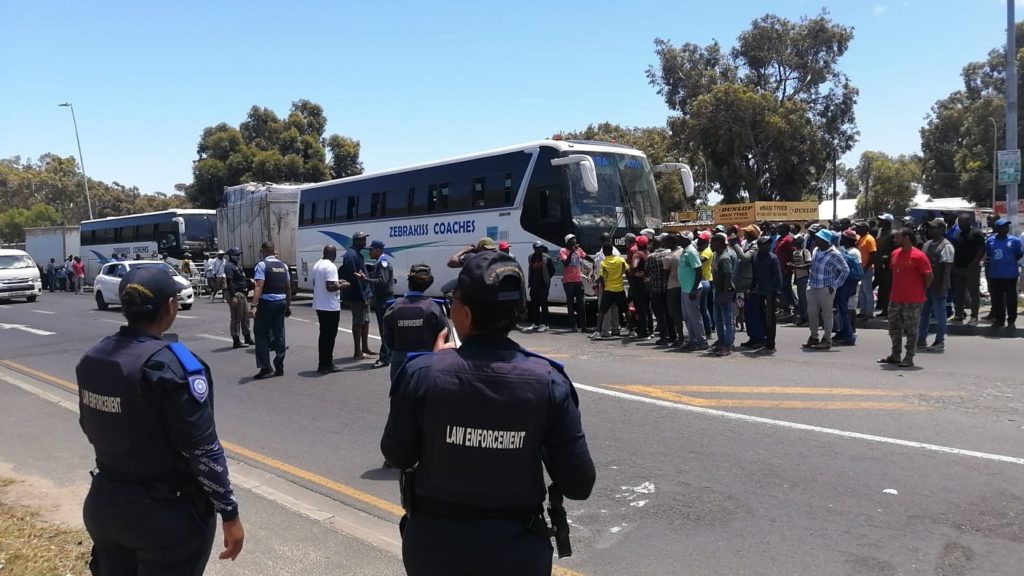 CoCT warning: Steer clear of cheap, unroadworthy buses