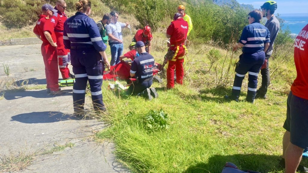 47-year-old German national dies after paragliding accident on Lion's Head
