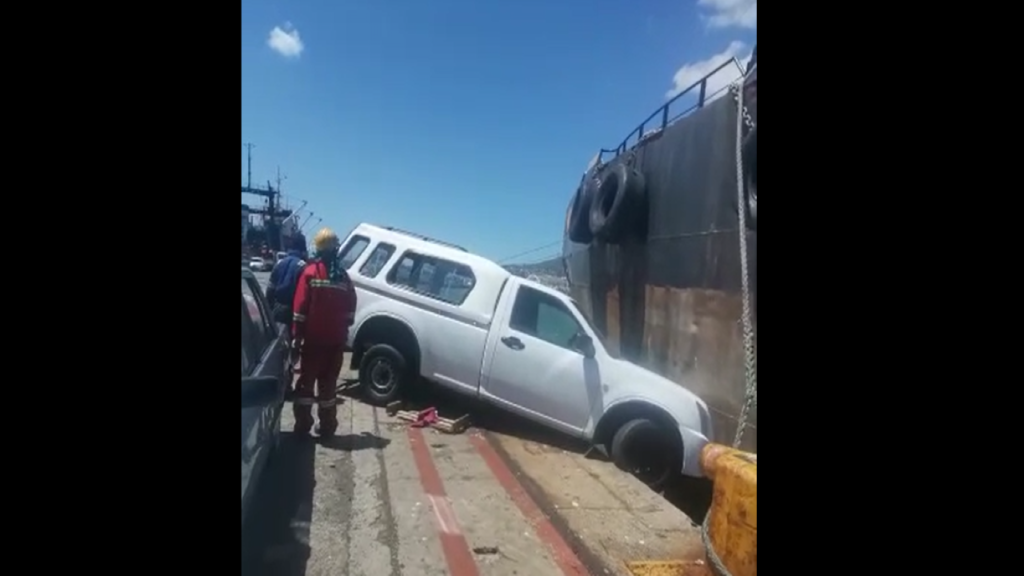 Pics: Strong winds blow bakkie into ship at Cape Town Harbour