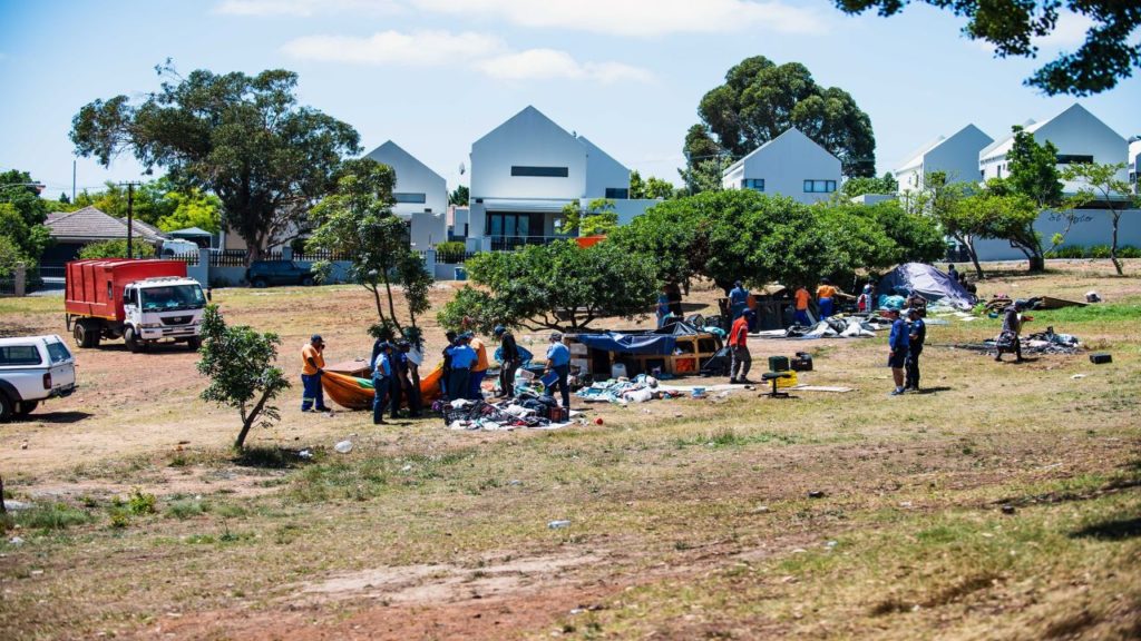 Photos: The tent people of Baxter Street in Durbanville evicted