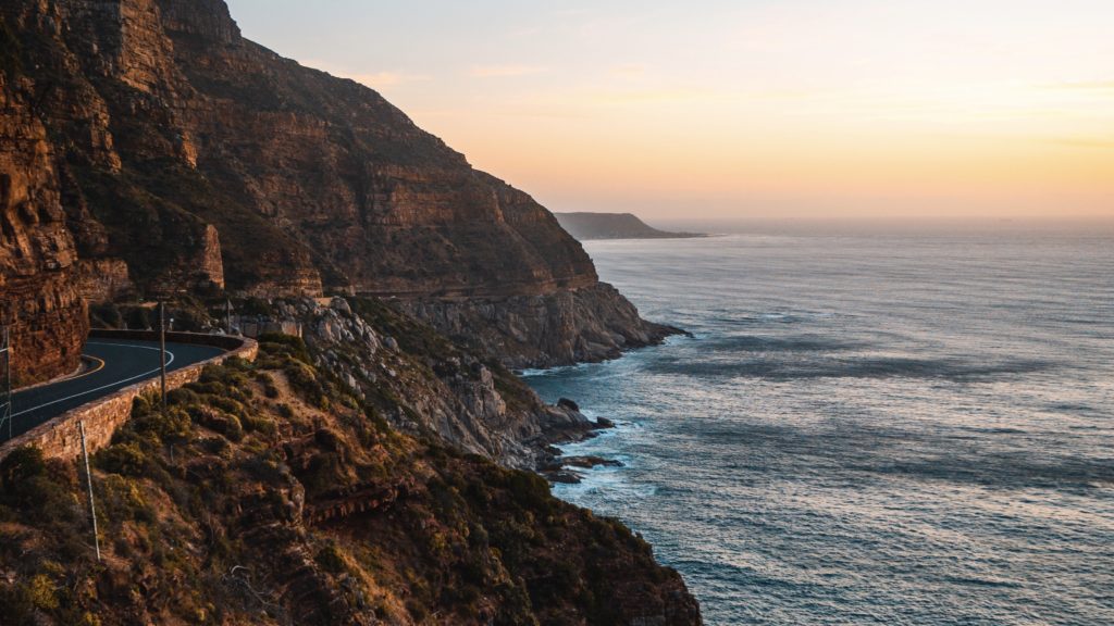 Man falls to his death from Chapman’s Peak Drive lookout point