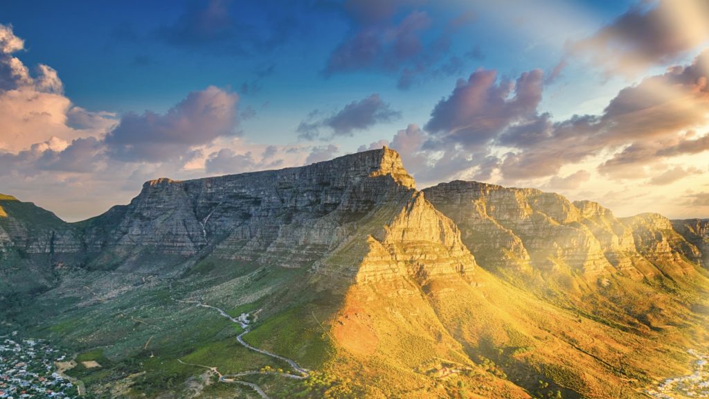 Table Mountain calls for your vote for Africa's leading tourist attraction