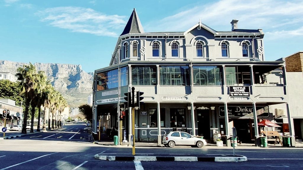 Order a pint and learn some history on a Cape Town Heritage Pub Crawl