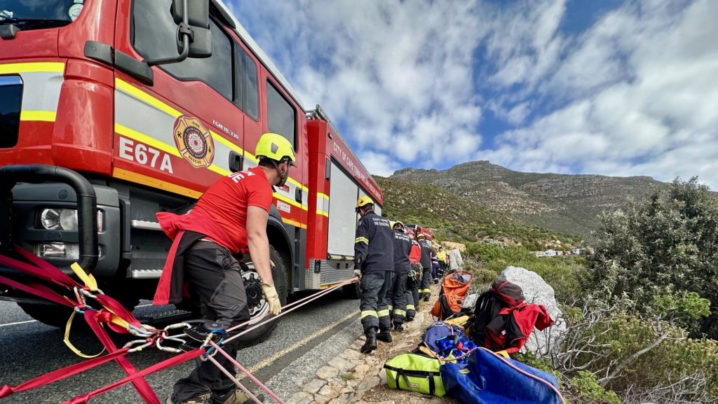 Rescue teams rush to Chapman’s Peak Drive after vehicle plummets 180m